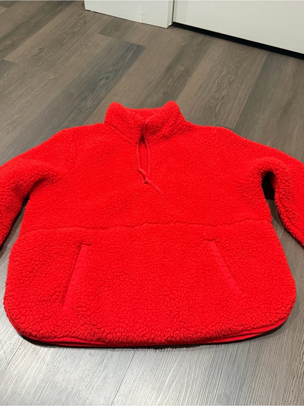Women’s Small Red Sherpa Pullover Jacket